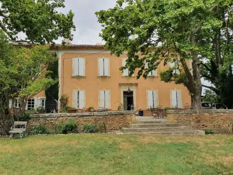 Dégustez 6 vins nature dans une chapelle de 1758